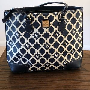 LN Dooney & Bourne Saffiano Lexington Shopper